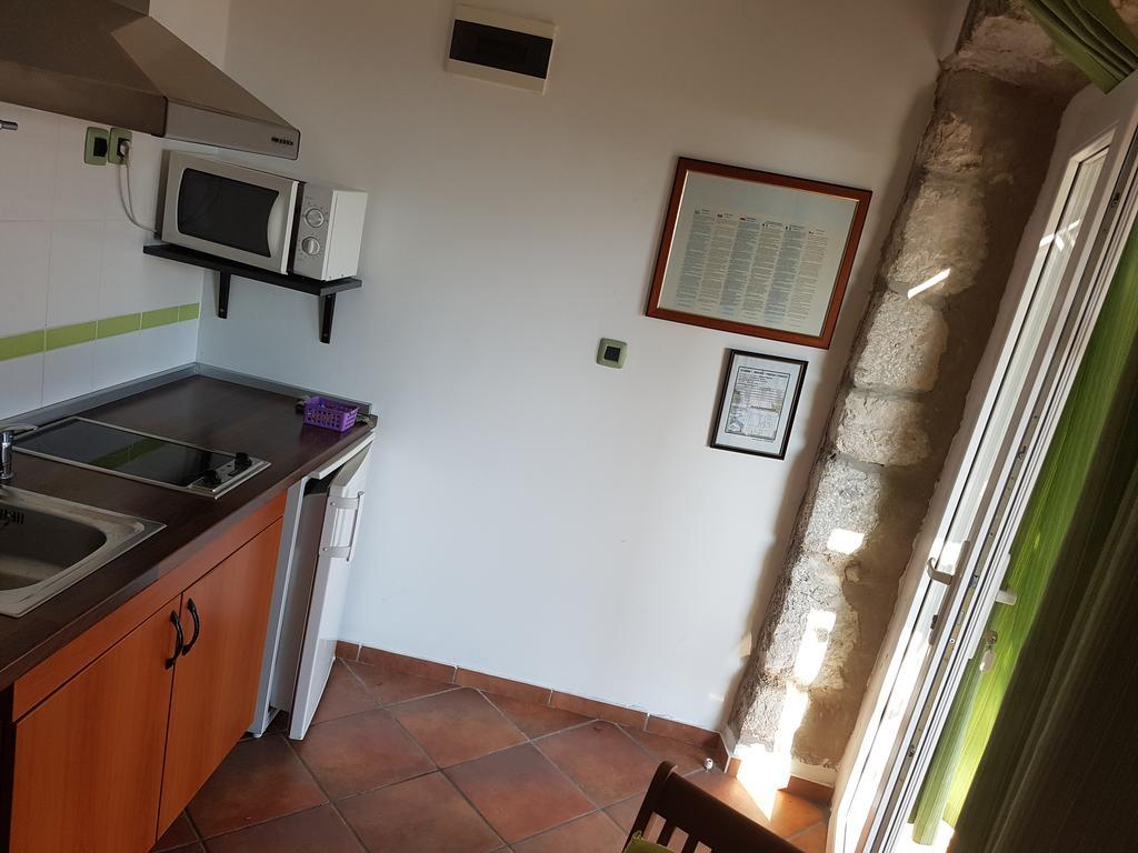 Apartments Mirela グラダツ エクステリア 写真