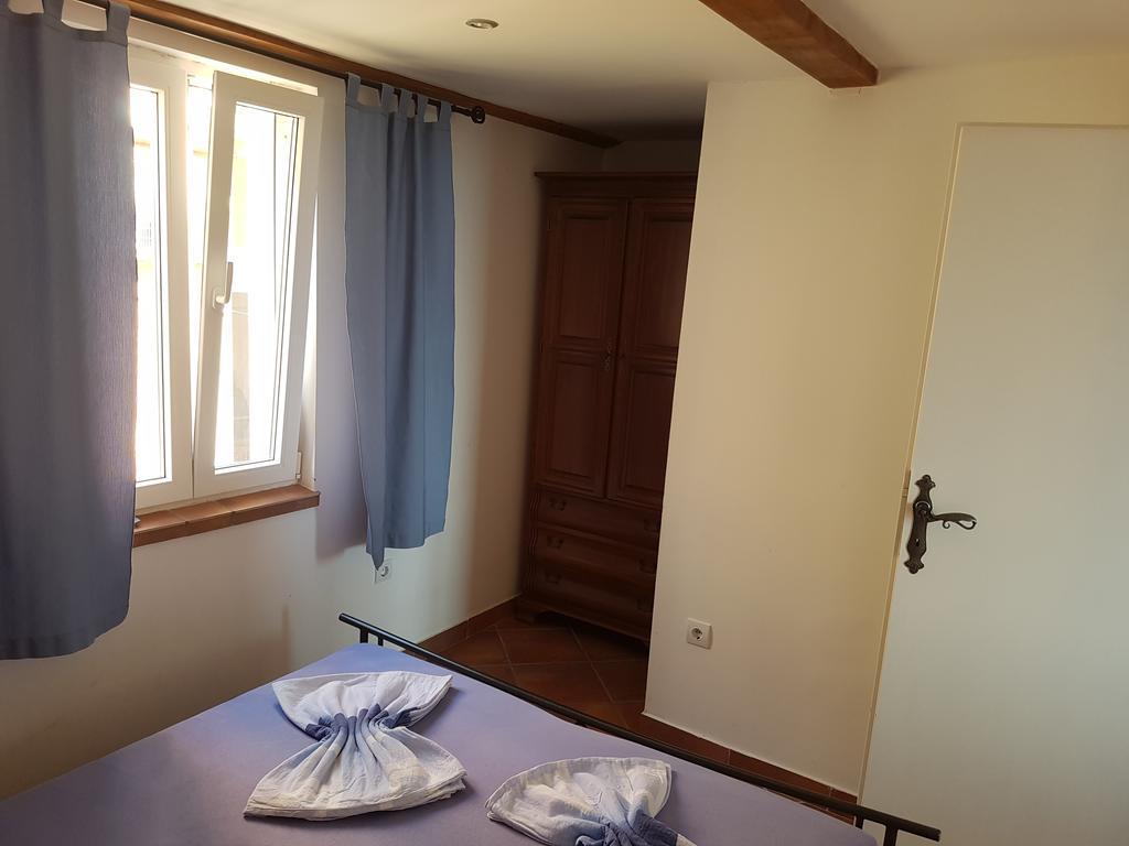 Apartments Mirela グラダツ エクステリア 写真