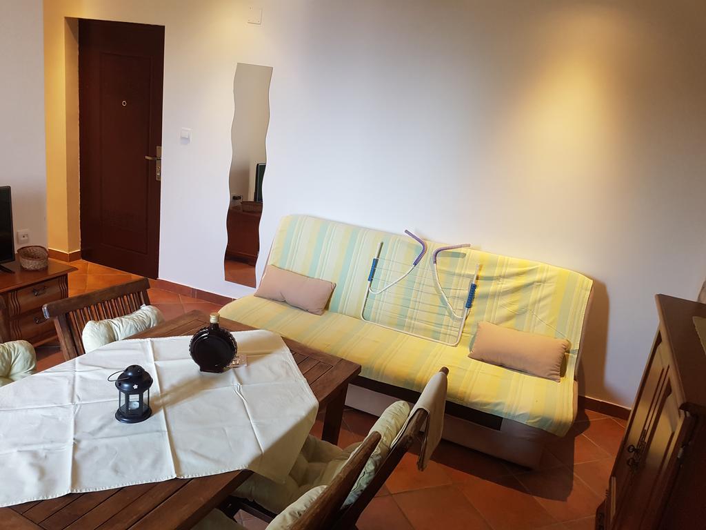 Apartments Mirela グラダツ エクステリア 写真