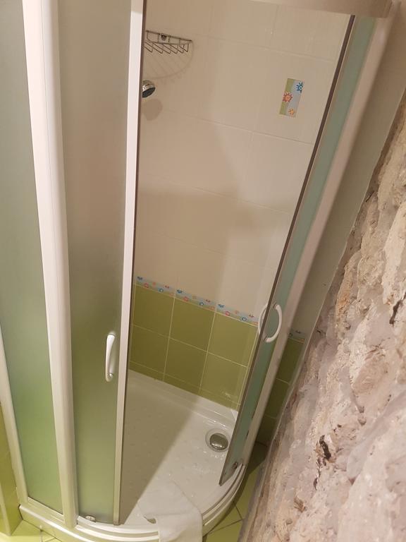 Apartments Mirela グラダツ エクステリア 写真
